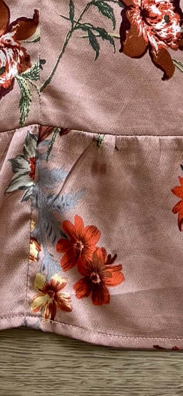 Polagram Mauve Floral Faux Wrap Midi Dress Small Flutter Sleeve Boho Cottagecore - Picture 11 of 13